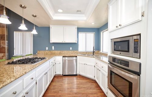 26739 Corona Dr, Helendale, CA 92342-7758