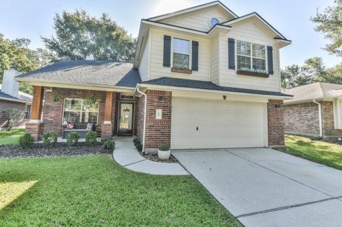 15 Rolling Ridge Ct, Conroe, TX 77385-3695