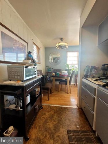 8202 Ditman St, Philadelphia PA 19136-2814 exterior