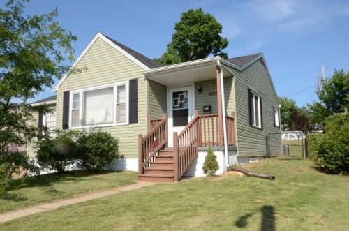 4030 Sunset Dr, Withers Mill, MO 63401-2463