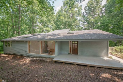 2320 Elder Rd, Bishop, GA 30621-1226