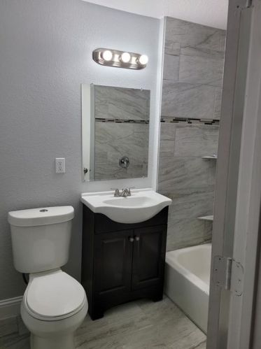 2451 Bomar Ave, Fort Worth TX  76103-2211 exterior