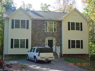 141 Grand Villa Dr, Weems, VA 22576-2530