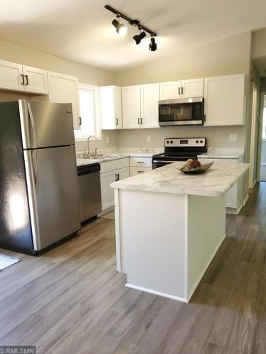 1690 2nd St, Saint Paul MN  55110-3175 exterior