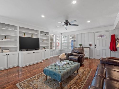 6116 Locke Ave, Fort Worth TX  76107-5515 exterior