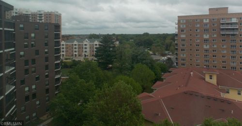 6615 Lake Shore Dr, Minneapolis MN  55423-2218 exterior