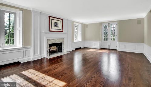 1112 Wyndham Dr, York, PA 17403-4434