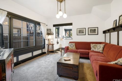 4465 5th St, Riverside CA  92507-4110 exterior