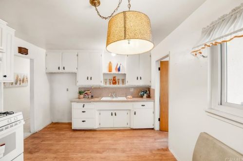 2569 Rome Ave, Anaheim CA  92804-4019 exterior