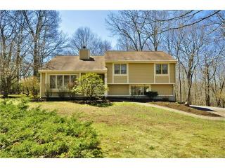 24 Lake Ridge Dr, Columbia, CT 06237-1512