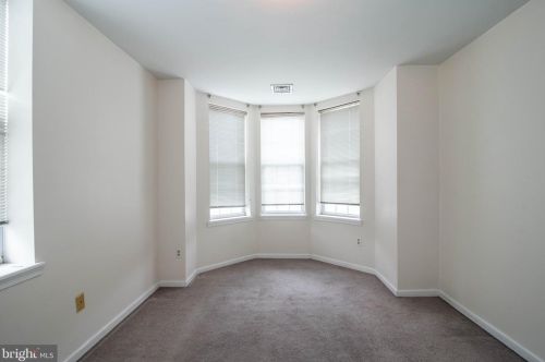 810 28 St, Philadelphia PA 19145-2522 exterior