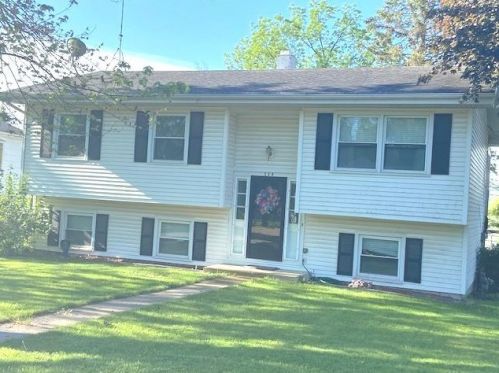 324 Prospect St, Nelson, IL 61021-1549