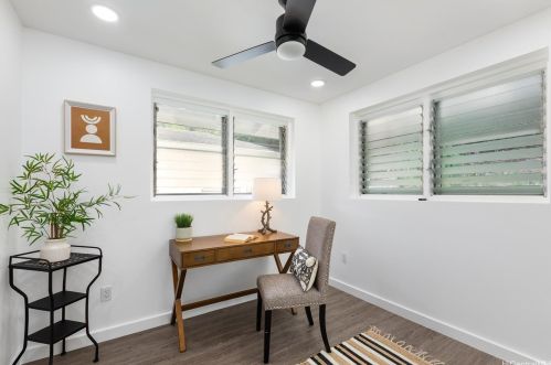 2803 Henry St, Honolulu HI  96817-1144 exterior