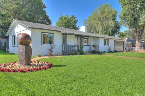 7106 Orch St, Riverside CA  92504-3958 exterior