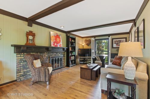 1640 Berkley Ct, Bannockburn IL 60015-2031 exterior