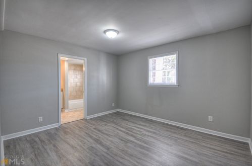 6140 Hillandale Dr, Atlanta GA  30349-4250 exterior