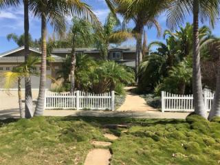 1826 Stewart St, Oceanside, CA 92054-6025