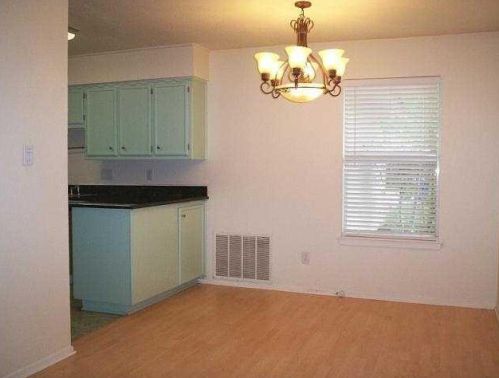 11320 Bristle Oak Trl, Austin TX  78750-1427 exterior