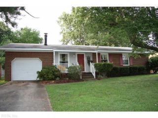 4520 Regent Dr, Portsmouth, VA 23703-4026