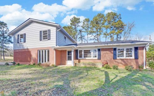 141 Long Rd, Toccoa, GA 30577-6860