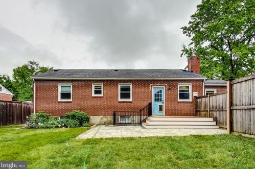 10706 Blossom Ln, Silver Spring MD 20903-1001 exterior