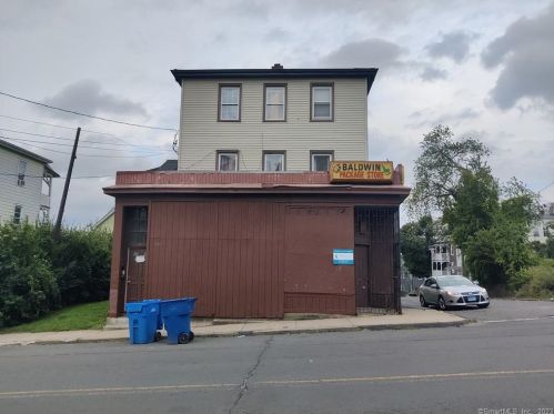 900 Baldwin St, Waterbury, CT 06706-1513