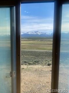 10822 Us Highway 24, Leadville CO 80461-9700 exterior