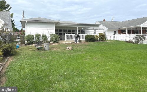 408 Diller Rd, Hanover, PA 17331-4904