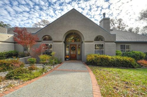 2955 Black Oak Rd, Auburn, CA 95602-9333