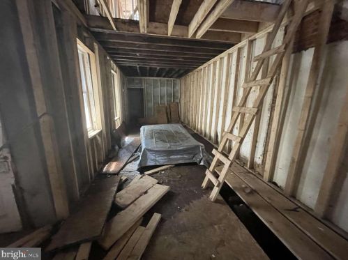 704 42 St, Philadelphia PA 19104-4442 exterior