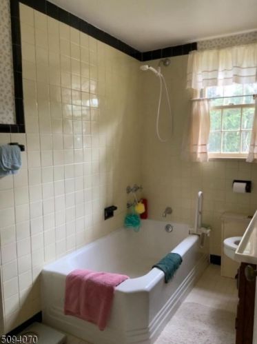 170 Quaker Church Rd, Dover NJ  07869-1437 exterior