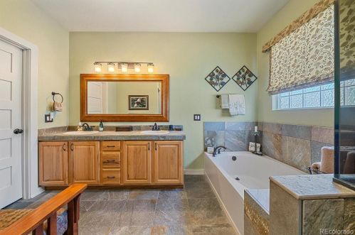 23788 Clifton Pl, Aurora CO 80016-7113 exterior