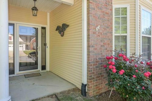 2080 Silhouette Ct, Villa Rica, GA 30180-8433