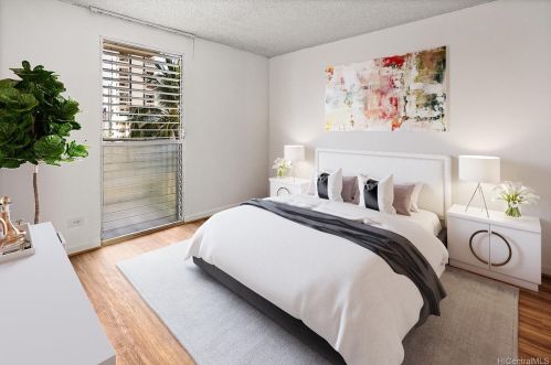 435 Walina St, Honolulu HI 96815-2959 exterior