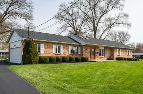 9146 Fidelis Dr, Cincinnati OH 45242-7431 exterior