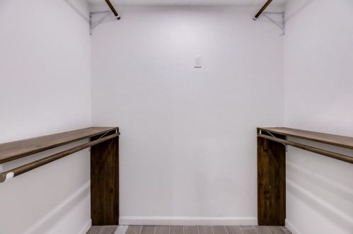 2735 Grafton Ave, Dallas TX  75211-5711 exterior