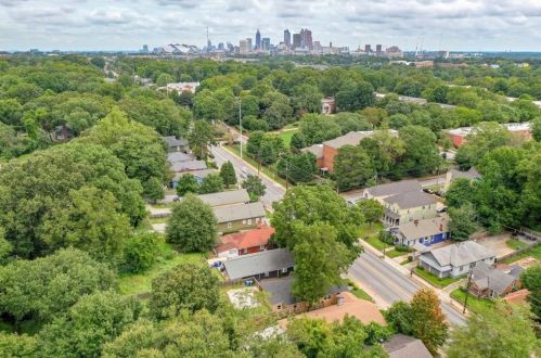 1085 Metropolitan Pkwy, Atlanta GA  30310-3437 exterior