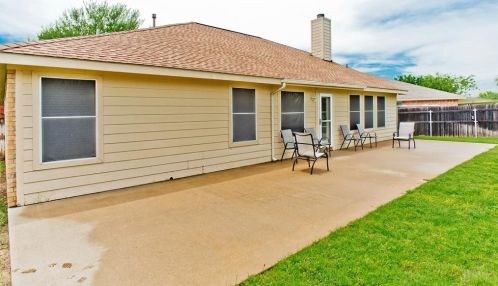 8528 Santa Ana Dr, Fort Worth TX  76131-5317 exterior