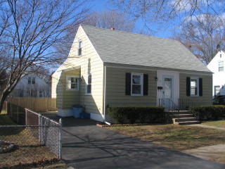 12 Kerema Ave, Milford, CT 06460-5016