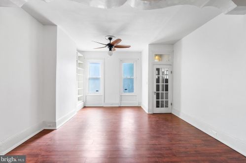 1250 28th St, Philadelphia, PA 19146-3634