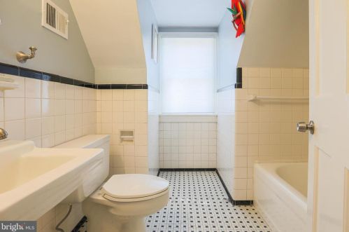 10901 Jarboe Ave, Silver Spring MD exterior