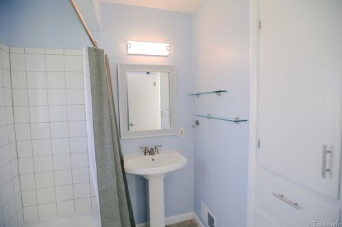 4720 Yale Ave, Denver CO  80222-6539 exterior