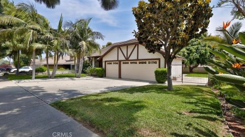 984 20th St, Upland, CA 91784-1599