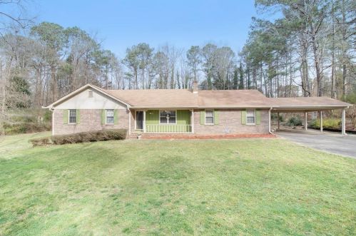 89 Fair Oaks Dr, Conyers GA  30094-3261 exterior