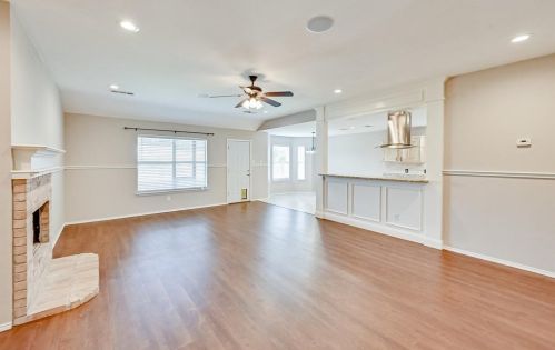 1717 Ryanfeld Dr, Midlothian TX  76063-5962 exterior