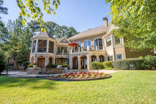 1211 Cory Cir, Reynolds Plantation GA  30642-4829 exterior