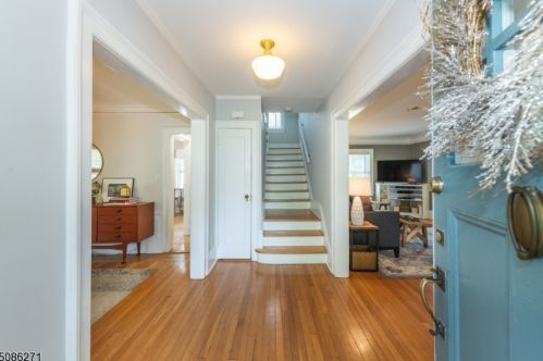 9 Princeton Pl, Montclair, NJ 07043-1312