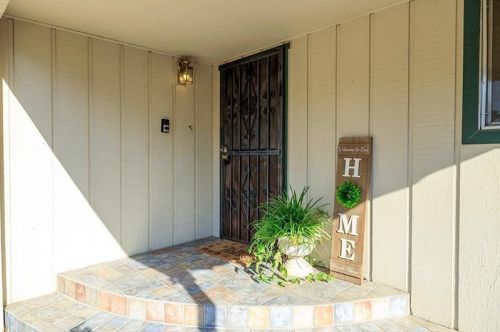 1825 Celeste Dr, Modesto, CA 95355-2611