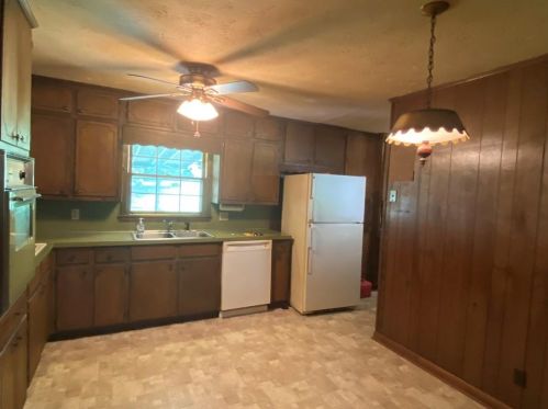 1455 Gardner Rd, Conyers GA  30012-4140 exterior