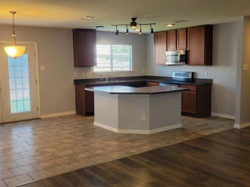 8633 Boswell Meadows Dr, Fort Worth TX  76179-4361 exterior